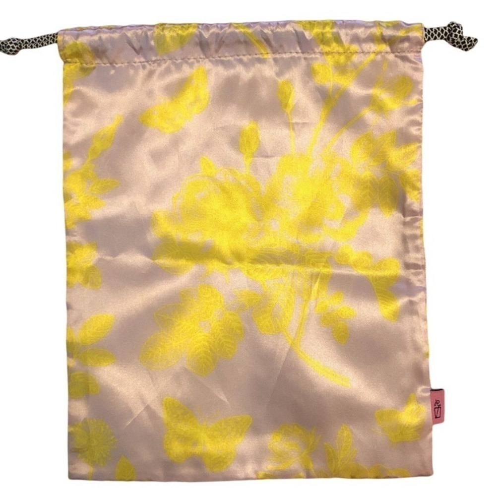4 Pc. Assorted Ipsy Drawstring Bag Bundle - Picture 4 of 6
